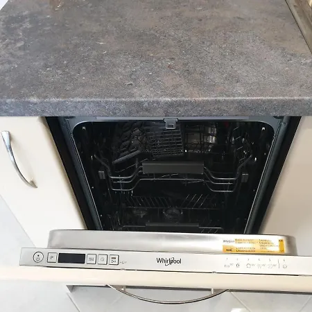 New The Twins Two-bedroom, 3 At 15 Tsani Ginchev Street, Floor 2 Apartmán Varna