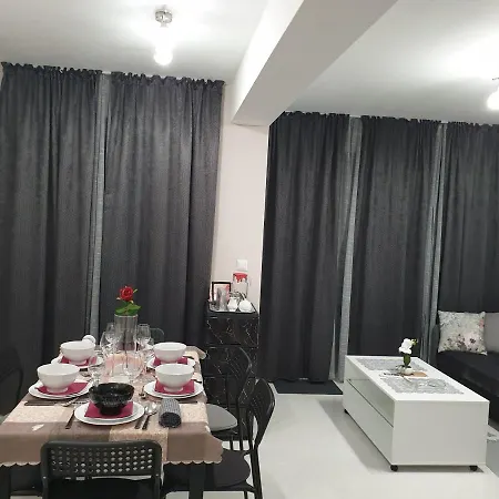 شقة New The Twins Two-bedroom, 3 At 15 Tsani Ginchev Street, Floor 2