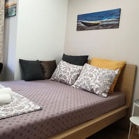 Apartmán New The Twins Two-bedroom, 3 At 15 Tsani Ginchev Street, Floor 2