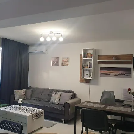 New The Twins Two-bedroom, 3 At 15 Tsani Ginchev Street, Floor 2 * Varna