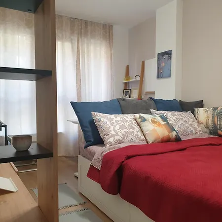 Lägenhet New The Twins Two-bedroom, 3 At 15 Tsani Ginchev Street, Floor 2 Varna